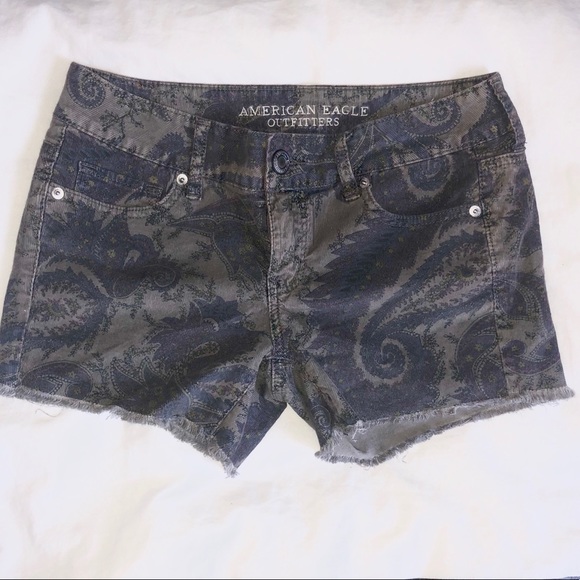 American Eagle Corduroy Shorts - Picture 1 of 4